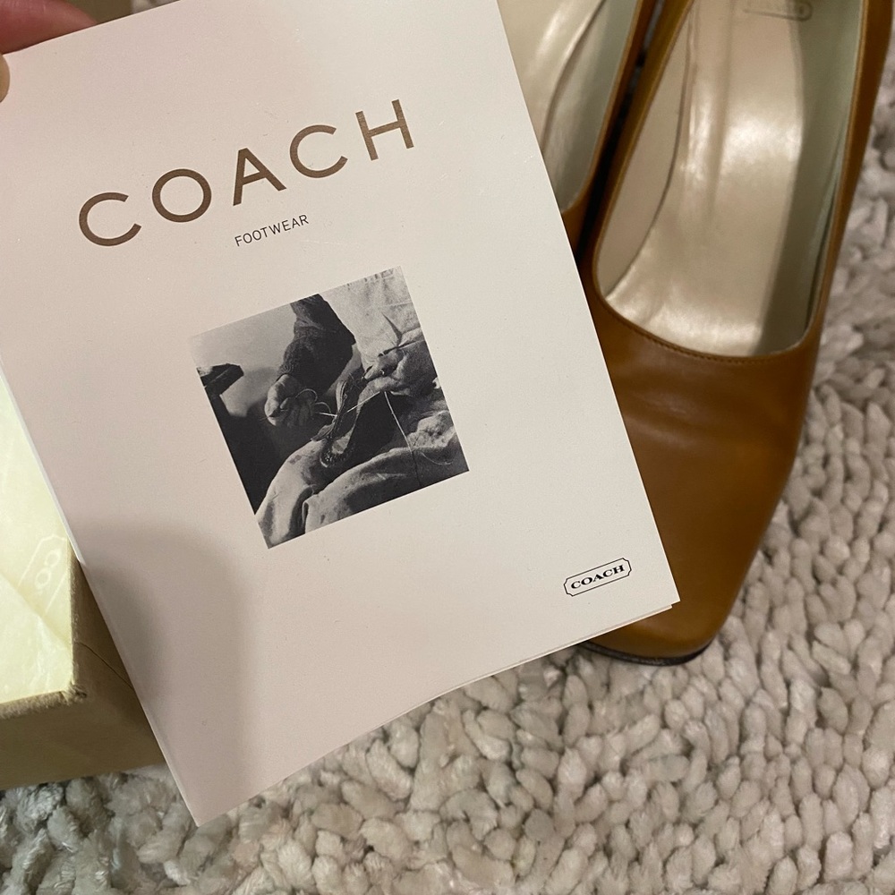 Vintage COACH Camel Nance Calf shoes - Picture 12 of 16